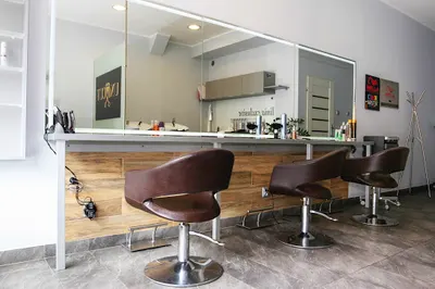 Salon fryzjerski UNICUT